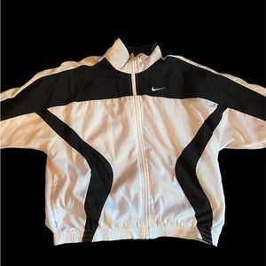 Vintage 90’s Nike windbreaker